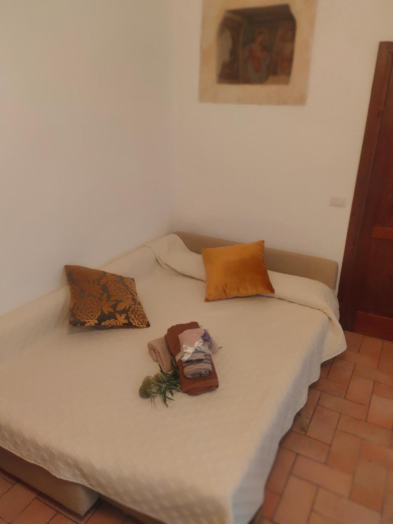 La Casa Di Miri Apartment Foligno Ngoại thất bức ảnh
